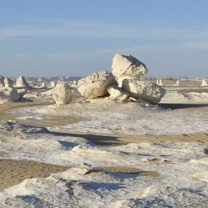 A Journey to Egypt's White Desert4